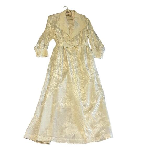 Vintage gold label Victoria's Secret 3 piece ivory pajama set with robe L - Picture 2 of 16